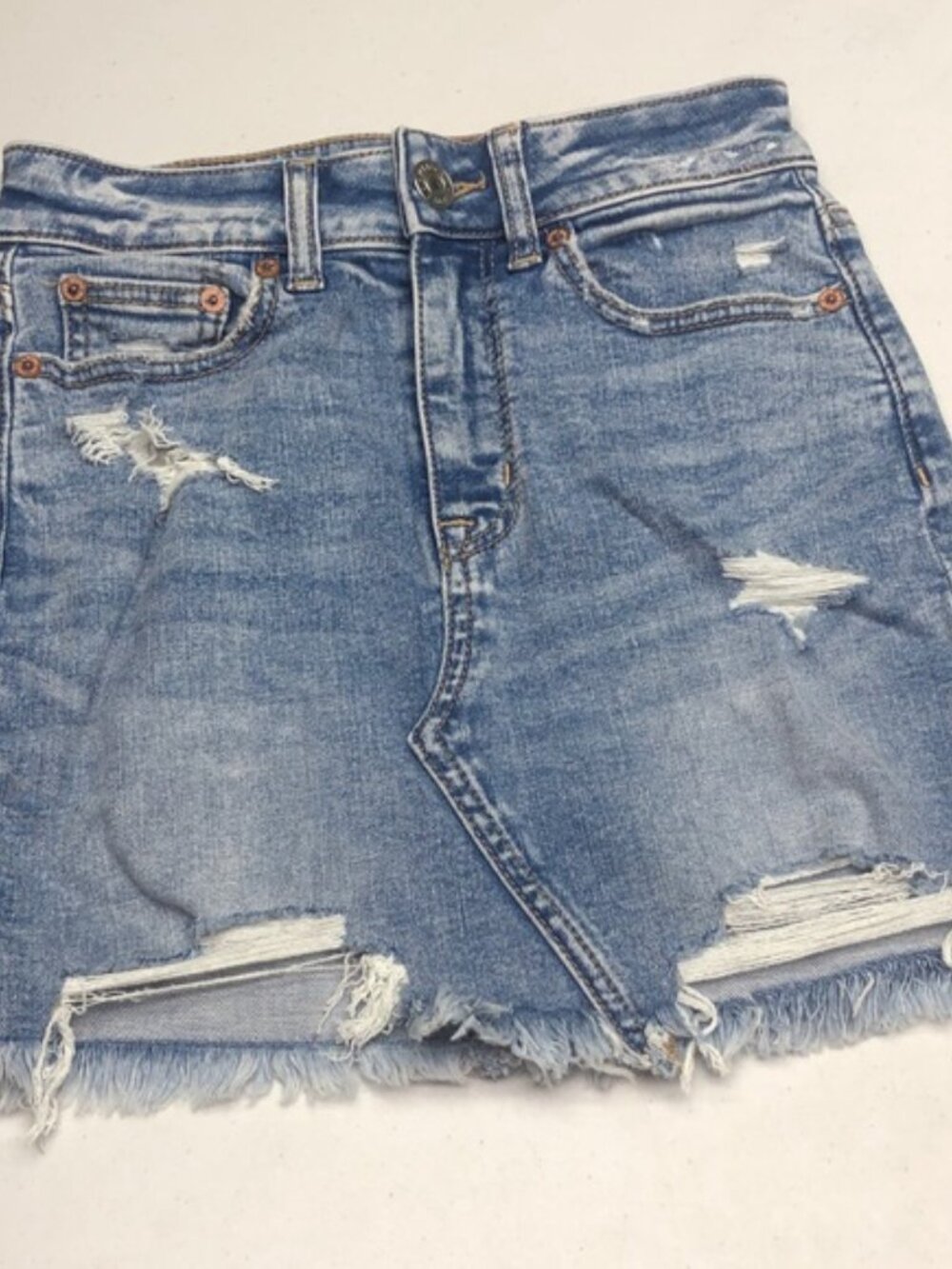 LIKE NEW AMERICAN EAGLE HI-RISE MINI JEAN SKIRT 00/24x14 ⭐️